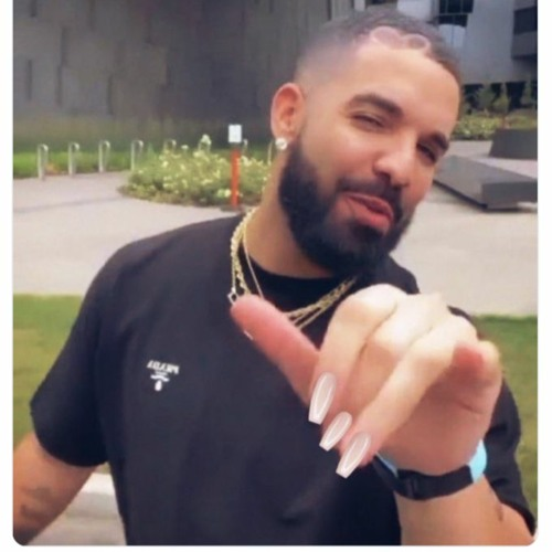 Drake's got a dank bbl